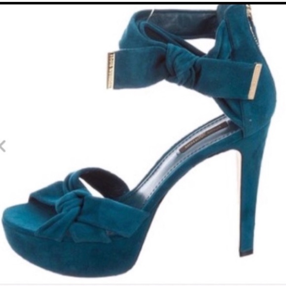 Louis Vuitton Heels - Picture 1 of 6